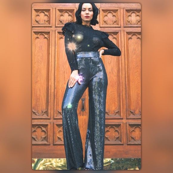 High Waisted Silver Metallic Shiny Pants - Picture 2 of 8